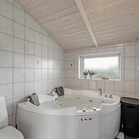 Lovely Home In Haderslev With Sauna Dom wakacyjny