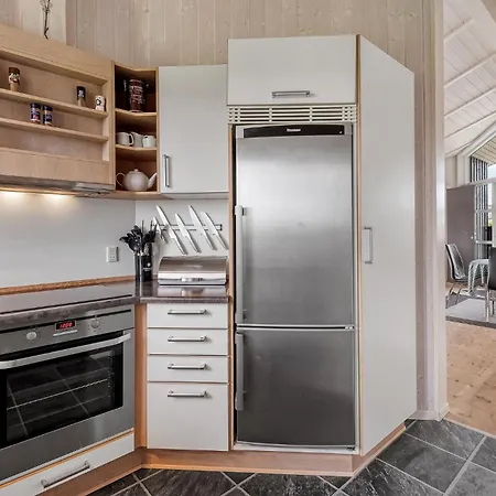 Dom wakacyjny Lovely Home In Haderslev With Sauna Haderslev